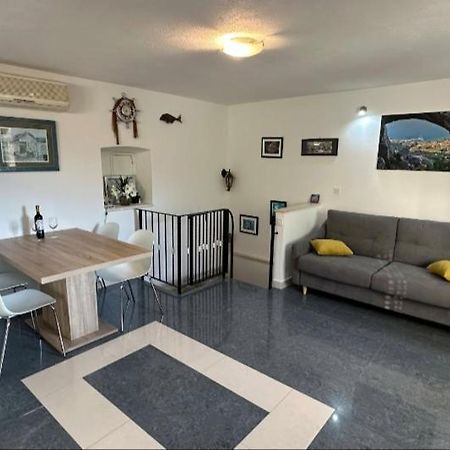 Apartmani Dalmacija Brela Buitenkant foto