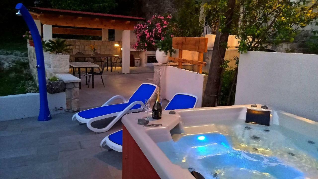 Apartmani Dalmacija Brela Buitenkant foto