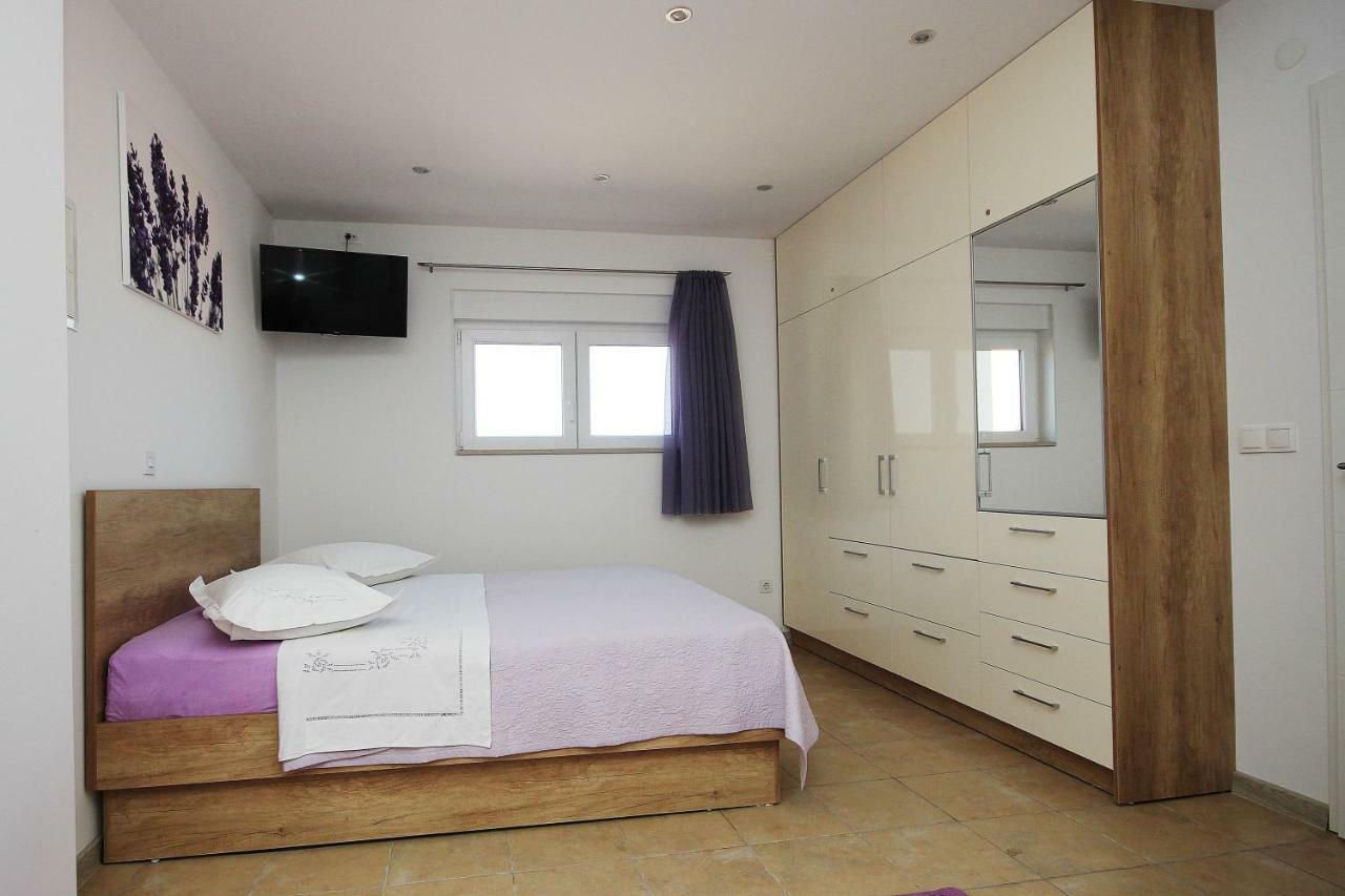 Apartmani Dalmacija Brela Buitenkant foto