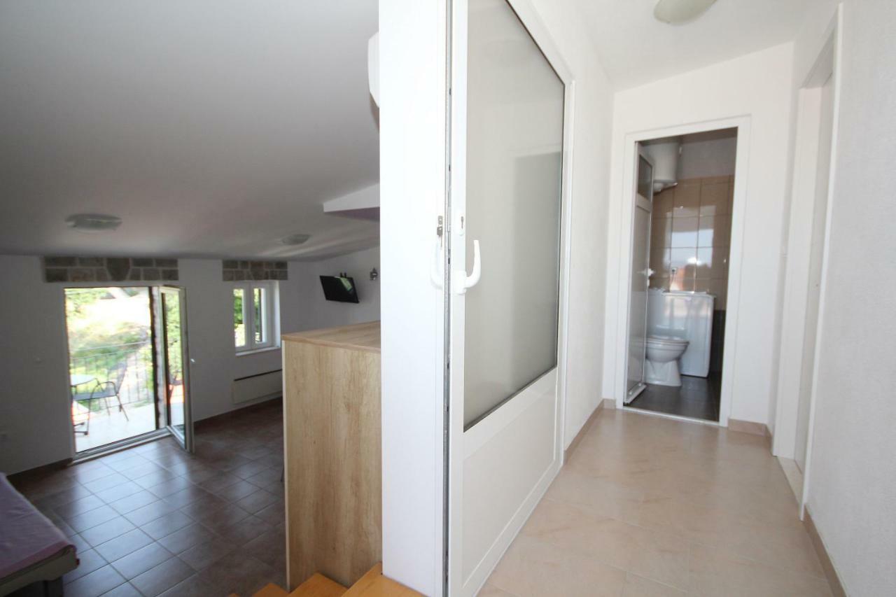 Apartmani Dalmacija Brela Buitenkant foto