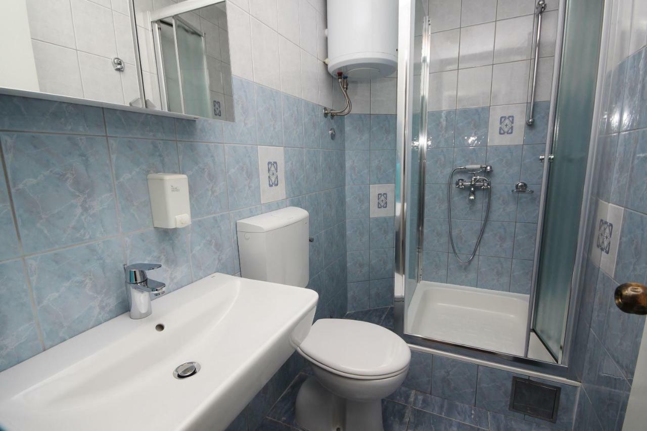 Apartmani Dalmacija Brela Buitenkant foto
