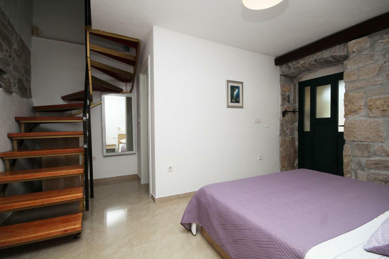 Apartmani Dalmacija Brela Buitenkant foto
