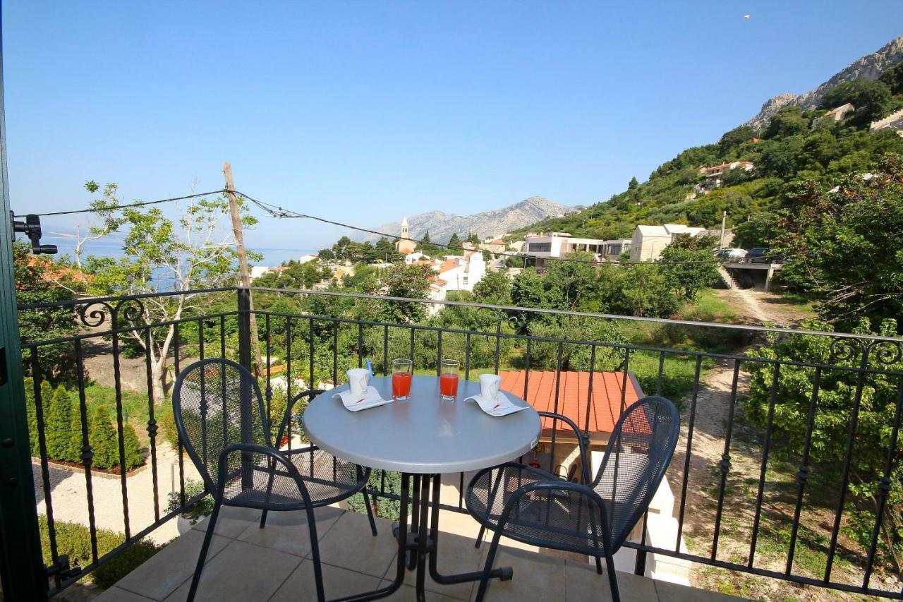 Apartmani Dalmacija Brela Buitenkant foto