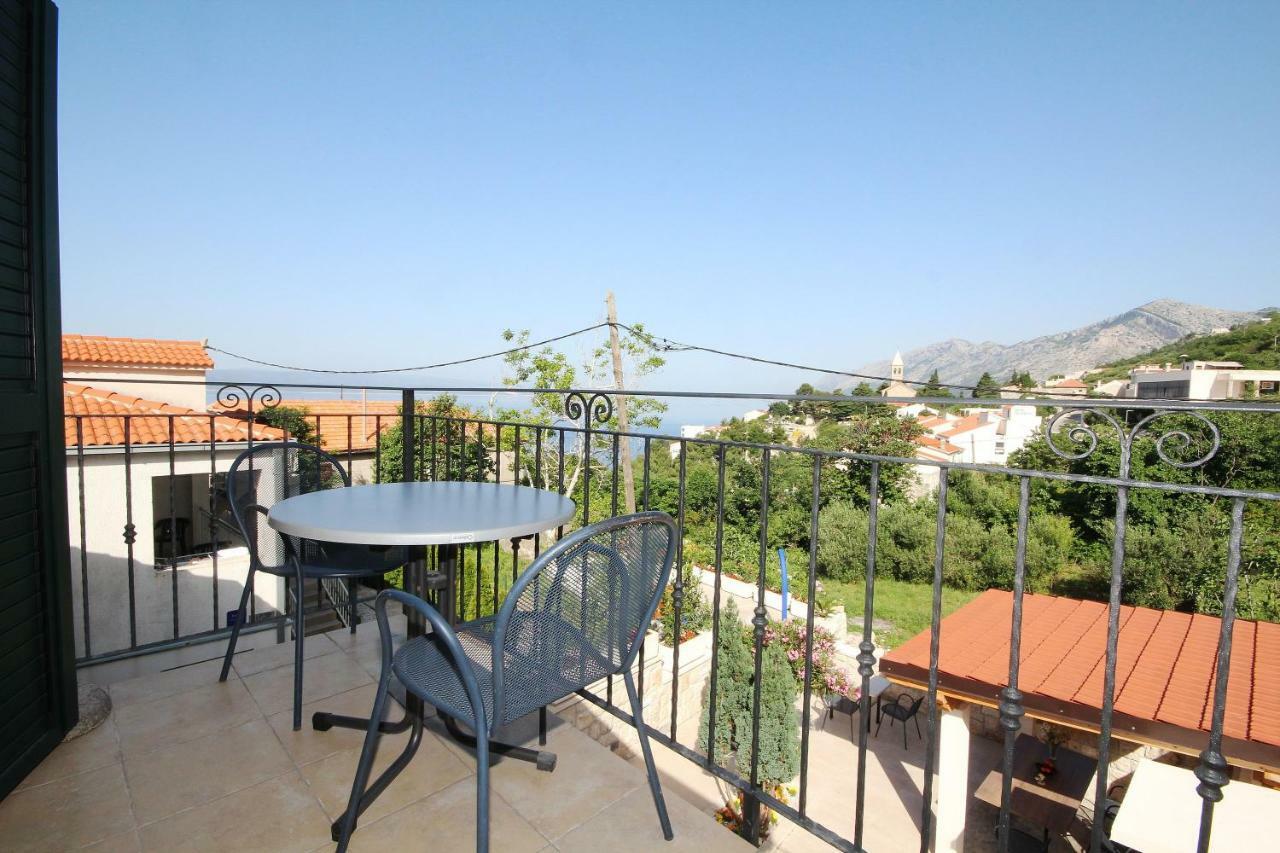 Apartmani Dalmacija Brela Buitenkant foto