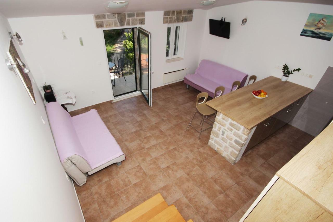 Apartmani Dalmacija Brela Buitenkant foto